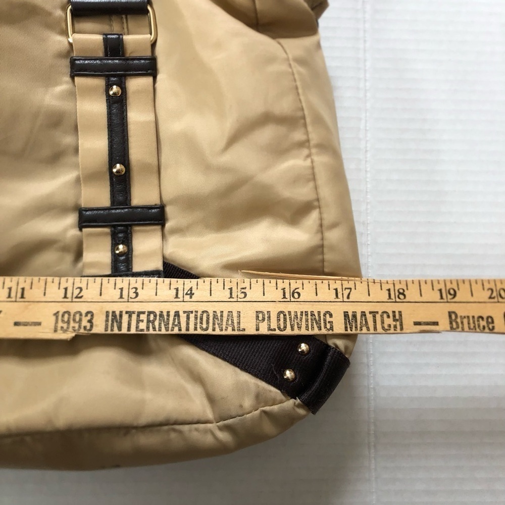 GAP Expandable Tote Bag - Picture 4 of 16